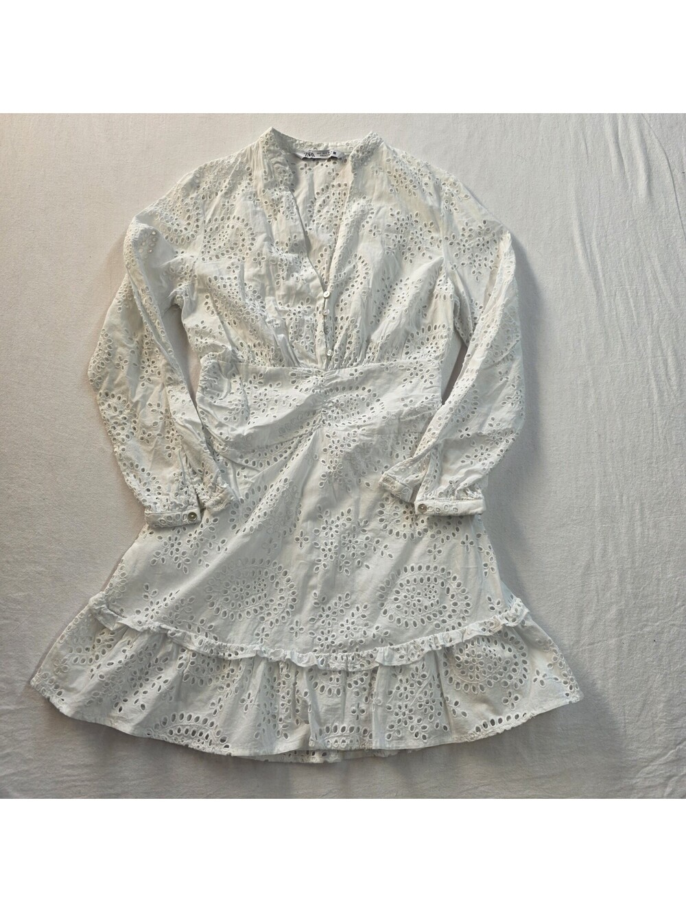 Zara Women’s White Eyelet Dress USA Size S Boho Date Party